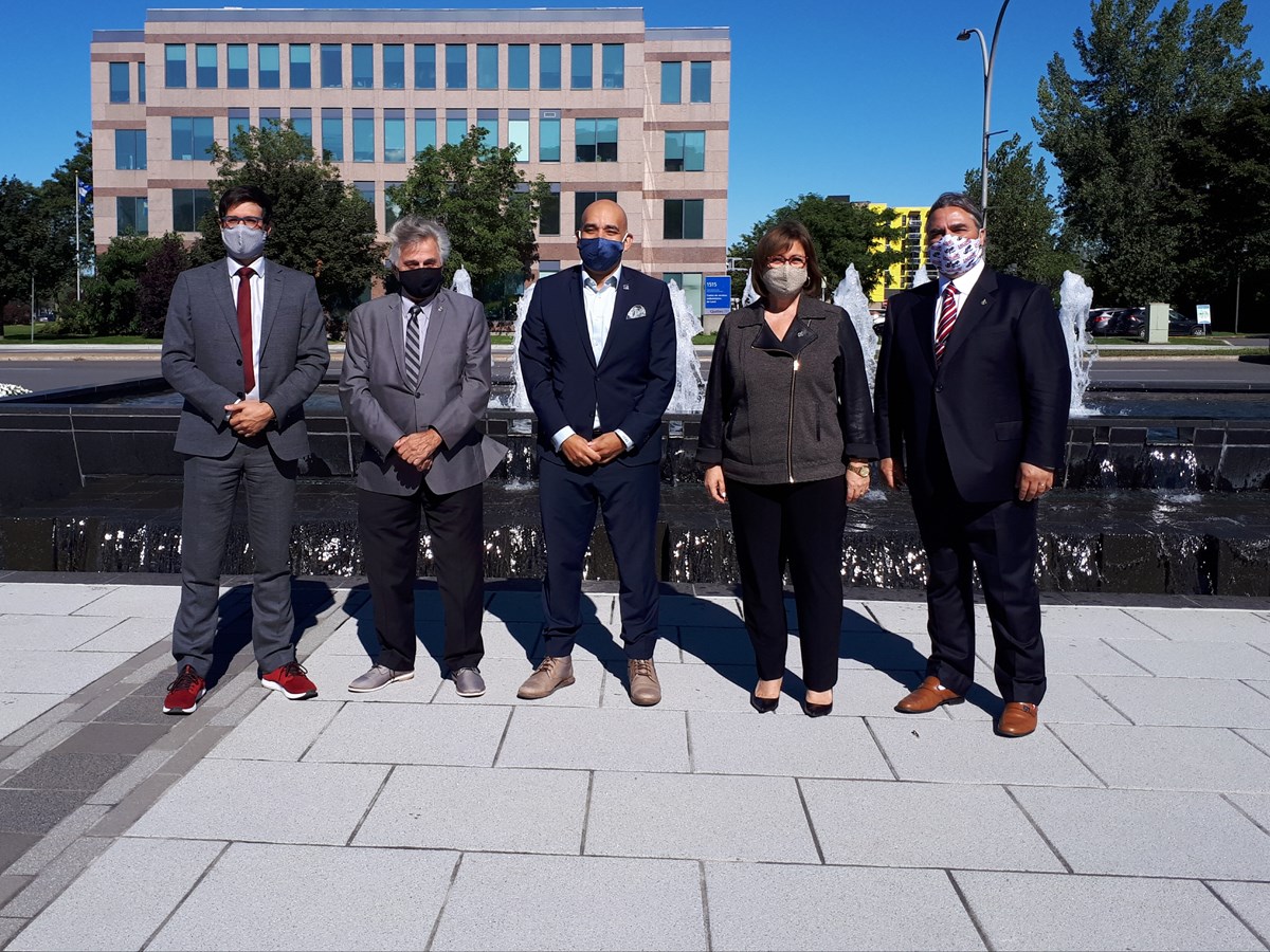 Stéphane Boyer, conseiller municipal et vice-président du comité exécutif de la Ville de Laval, Yves Robillard, député de Marc-Aurèle-Fortin, Christopher Skeete, député de Sainte-Rose, Annie Koutrakis, députée de Vimy et Angelo Iacono, député d’Alfred-Pellan.