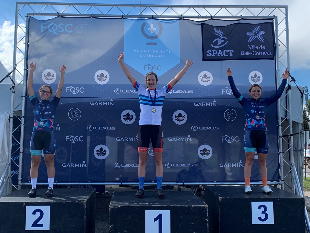 Séphanie Lespérance a terminé première chez les femmes Juniors la course de 78,3 km en 2 heures 1 minute et 27 secondes.