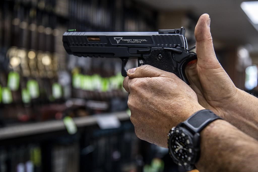 Armes de poing: C-21 ne tire pas sur la cible, disent les policiers