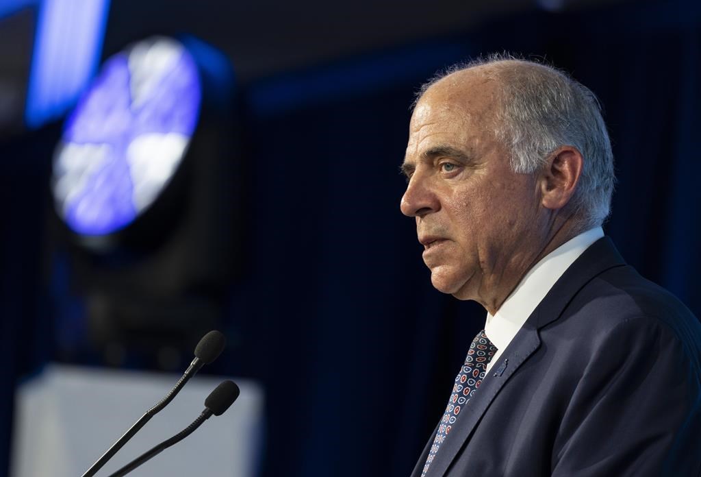 Pierre Fitzgibbon évoque des hausses de tarifs pour les entreprises