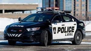 Un sexagénaire lavallois meurt écrasé par son abri d'auto