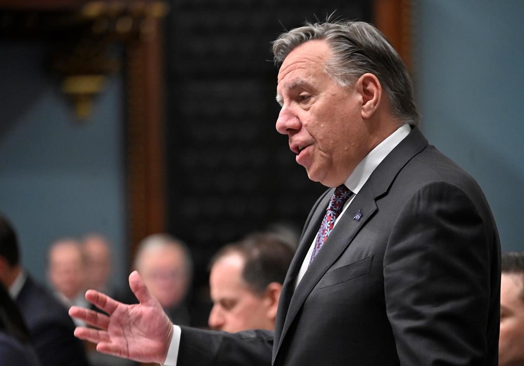 La situation des incendies au Québec demeure inquiétante, dit François Legault