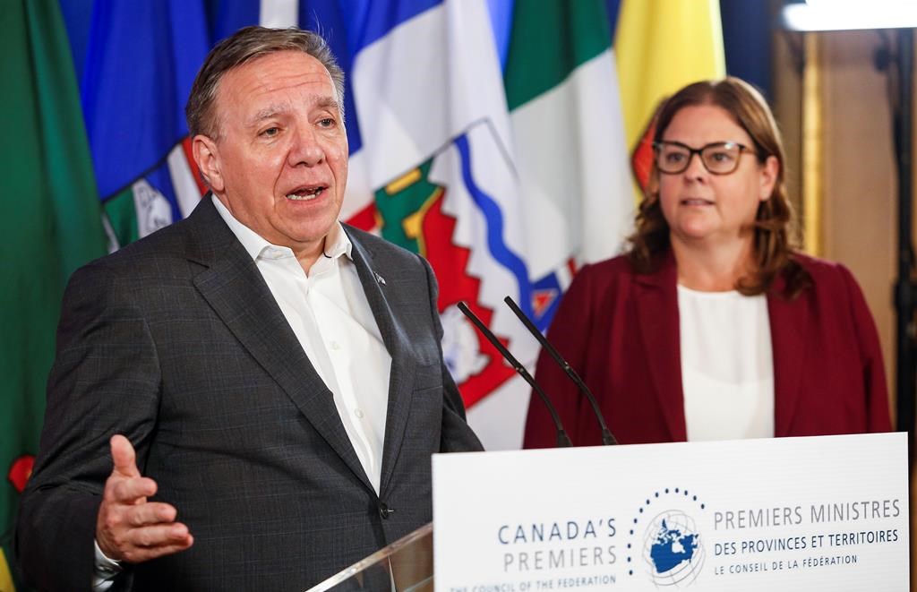 Infrastructures: les premiers ministres veulent une rencontre avec Justin Trudeau