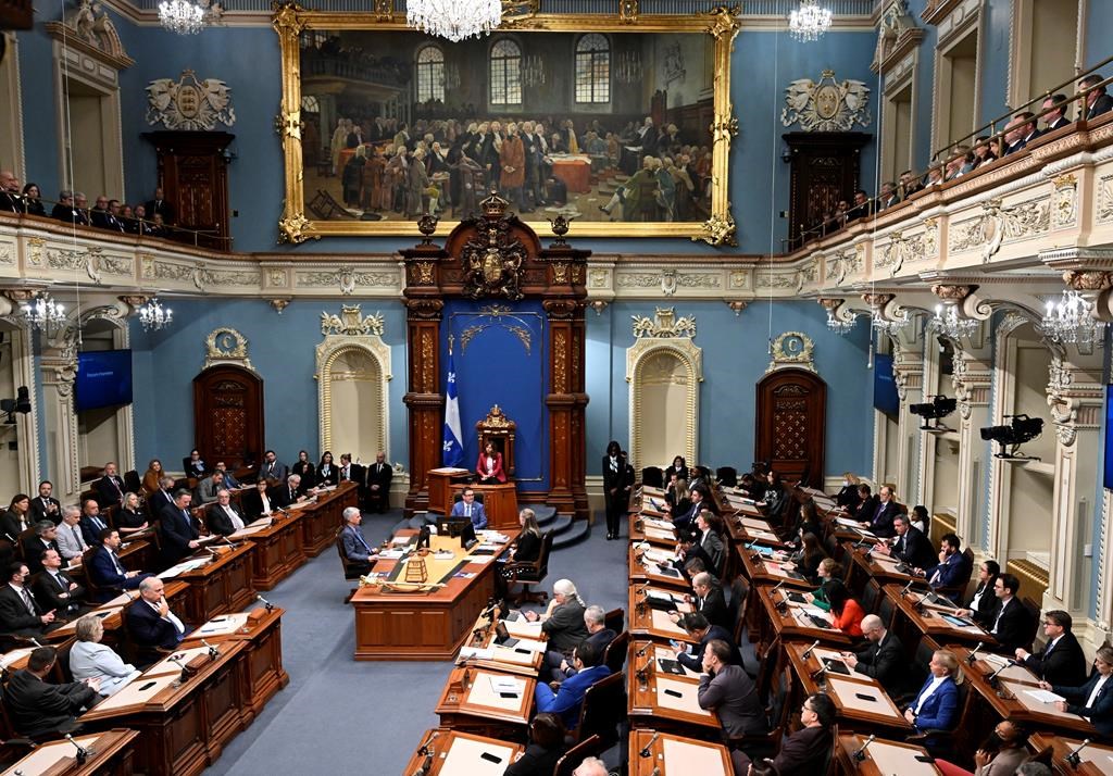 Toujours plus de femmes en politique au Québec