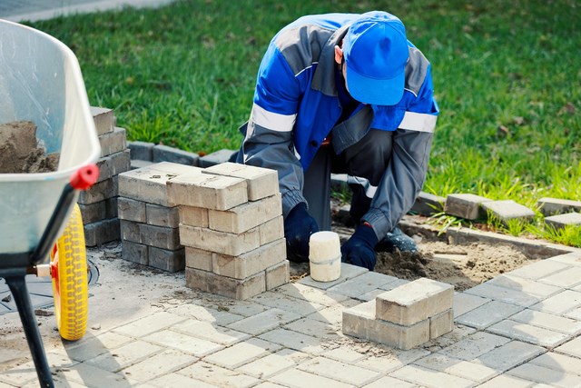 La pose et l'installation de pavé uni à Ste-Marthe-sur-le-Lac :