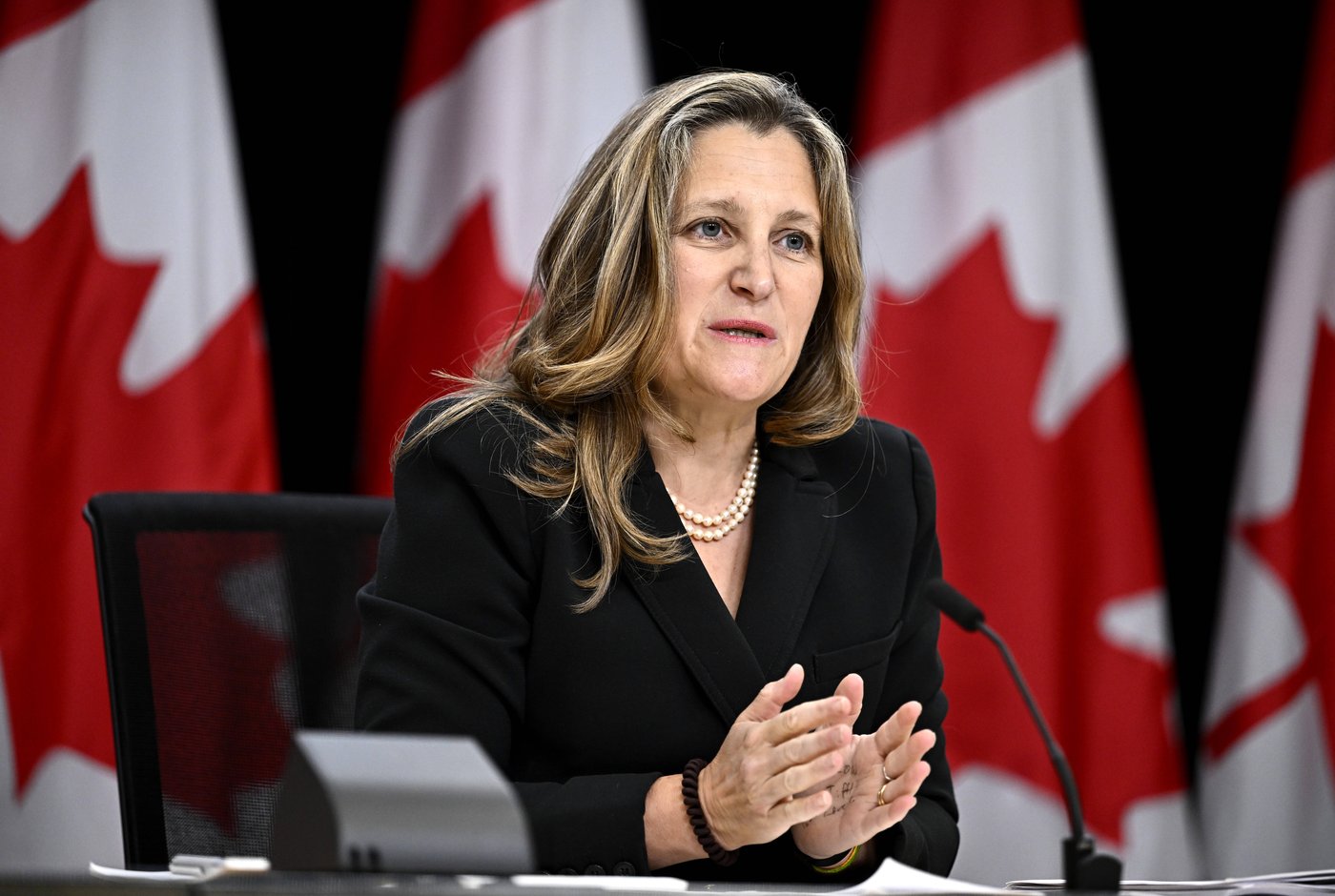 Freeland confiante que Trudeau a l'appui de la «vaste majorité» de ses députés