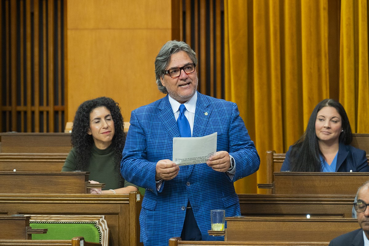 Impact de la grève de Postes Canada sur Service Canada