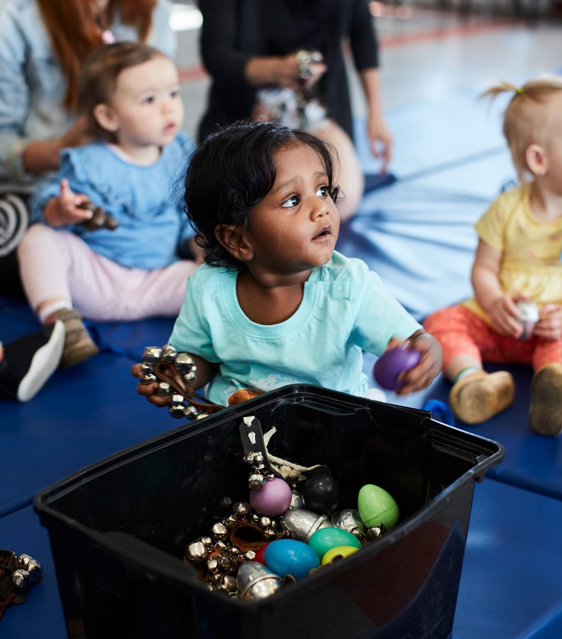Petits bonheurs : Une occasion de faire découvrir un univers coloré et ludique aux jeunes enfants