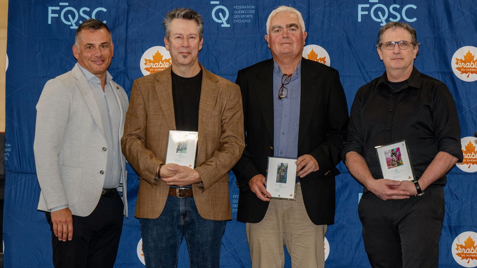 Les lauréats du prix Commissaire de l'année : Michael Drolet, Jean Boily et Nicolas St-Pierre.