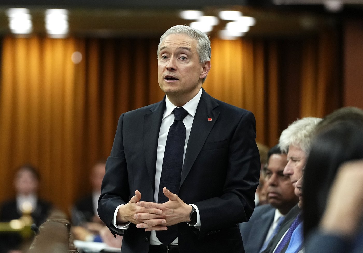 «Je me suis conformé à toutes les règles» concernant Alto, dit le ministre Champagne