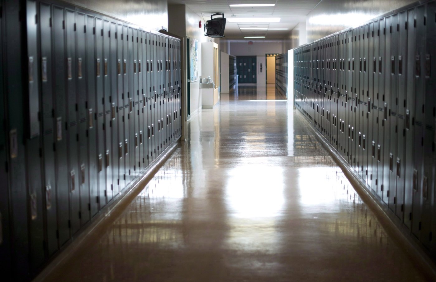 Le gouvernement du Québec n'en fait pas assez pour les adolescents, selon un sondage