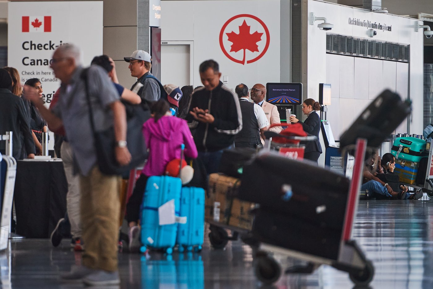 Les passagers d'Air Canada continuent de subir des perturbations lundi