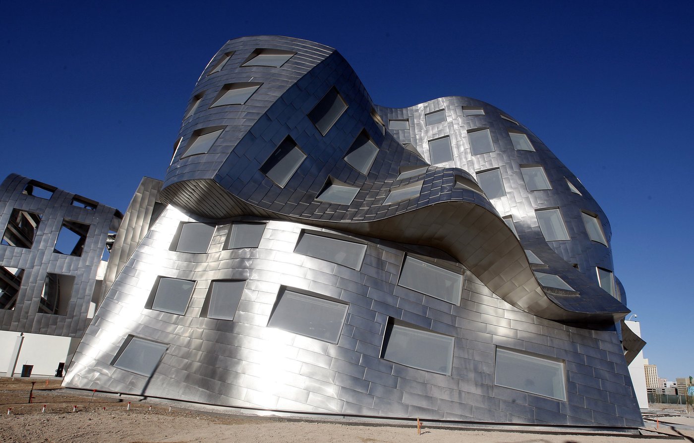 L'architecte rebelle d'origine canadien Frank Gehry s'éteint à l'âge de 96 ans