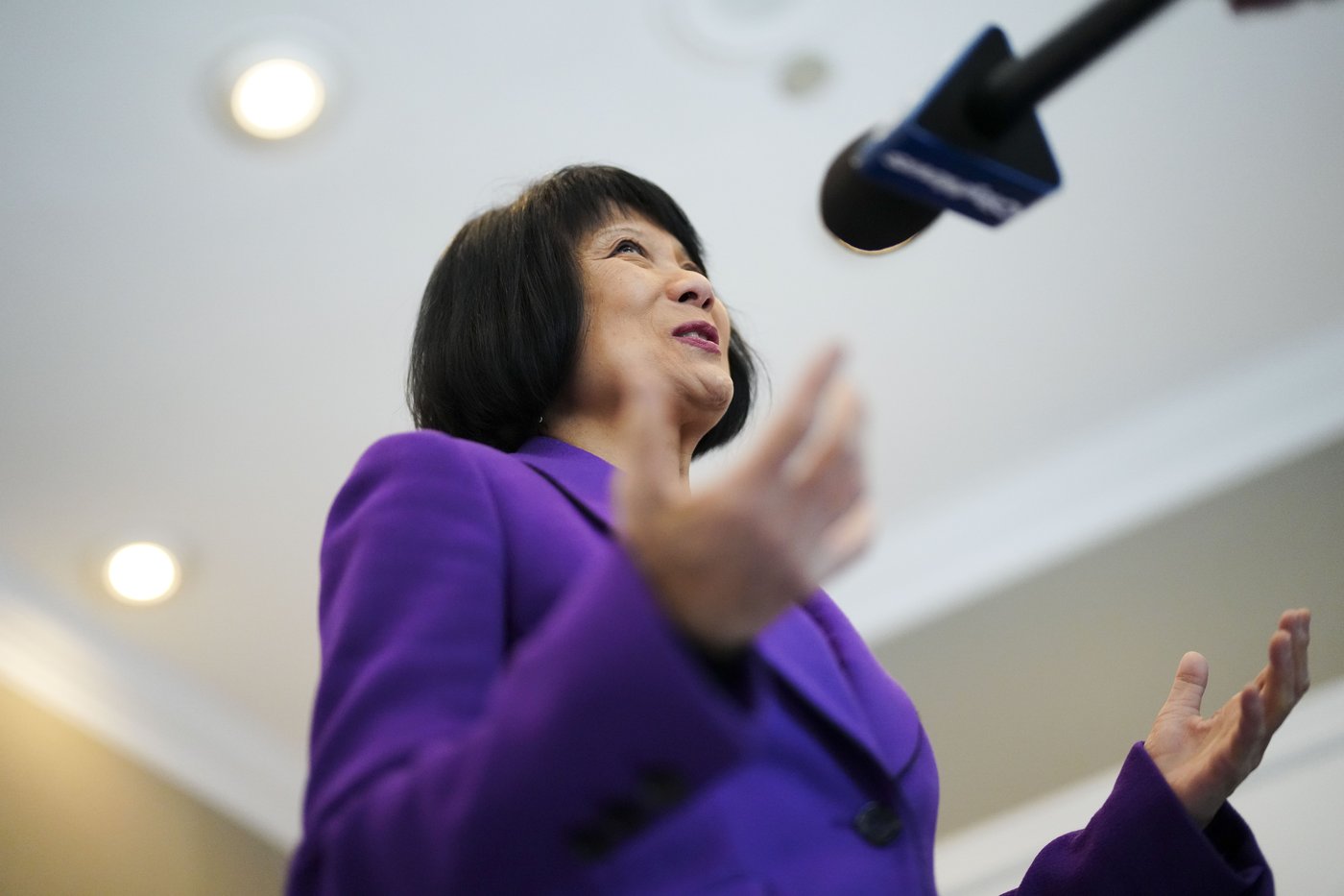 La mairesse de Toronto, Olivia Chow, annonce sa candidature pour réélection
