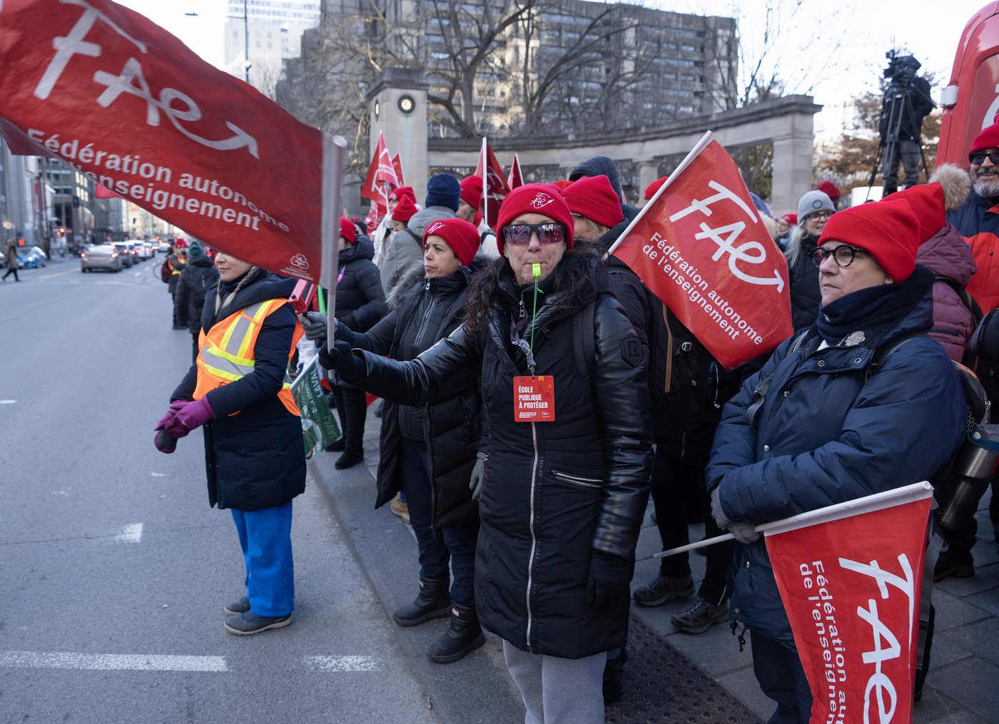 Au tour de la FAE de contester la loi qui permet de mettre fin aux grèves