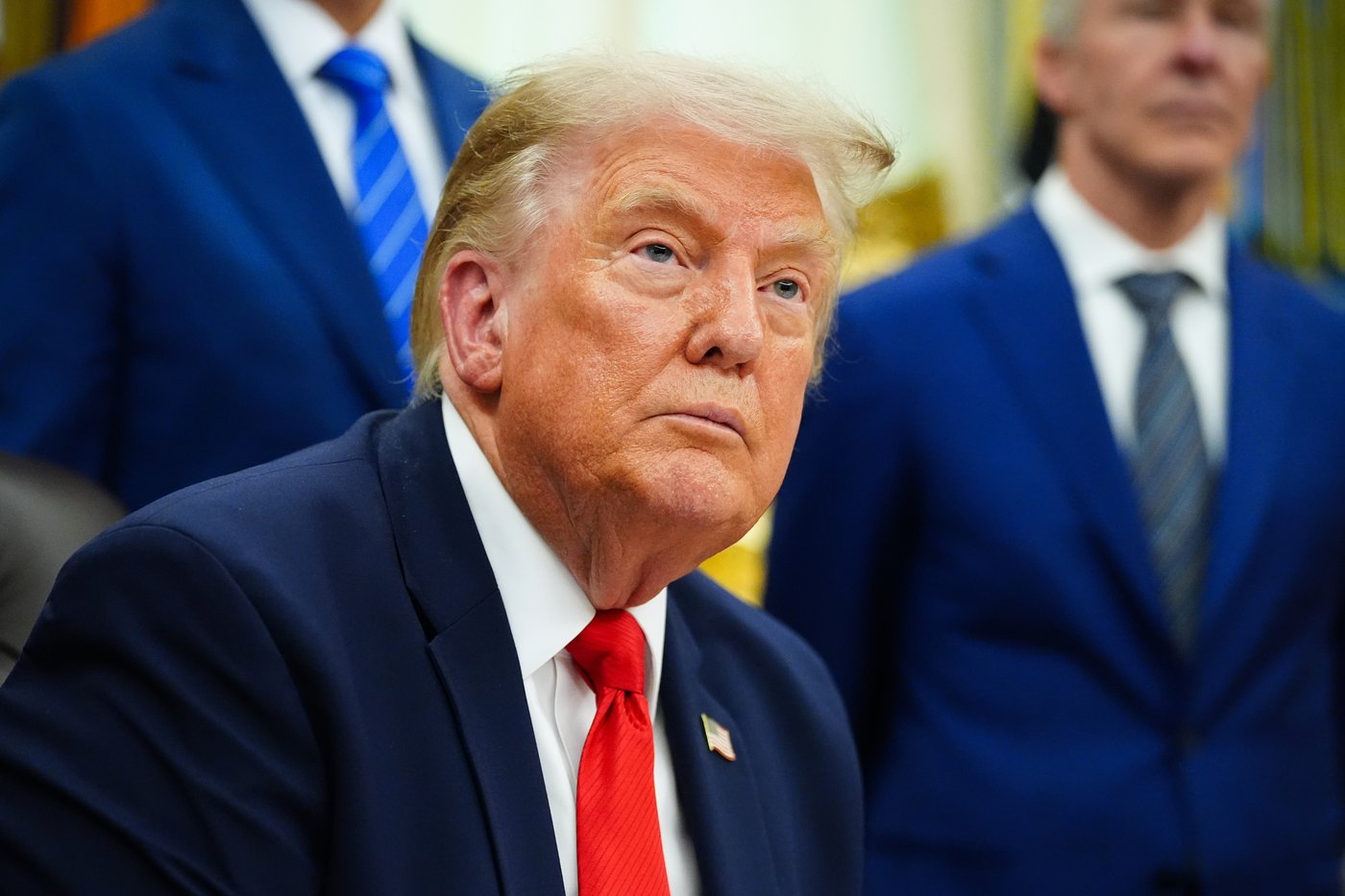 D'importants syndicats appellent Trump à annuler ses droits de douane sur le Canada