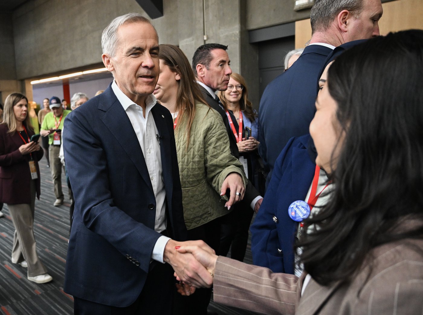 Ce n'est pas le temps de «marquer des points politiques», dit Carney