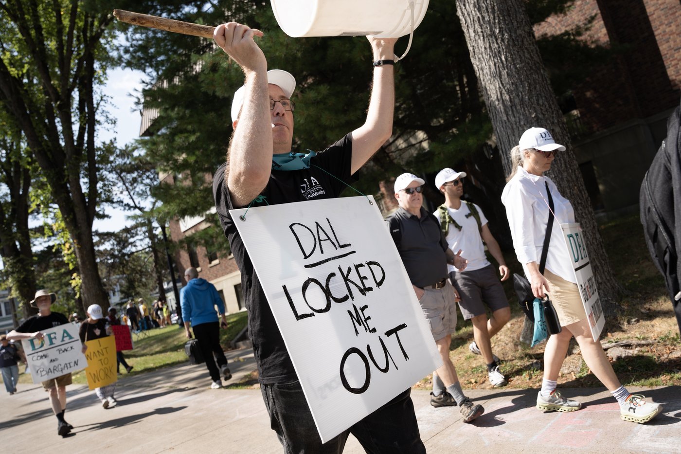 Dalhousie et le syndicat des professeurs reprennent les négociations