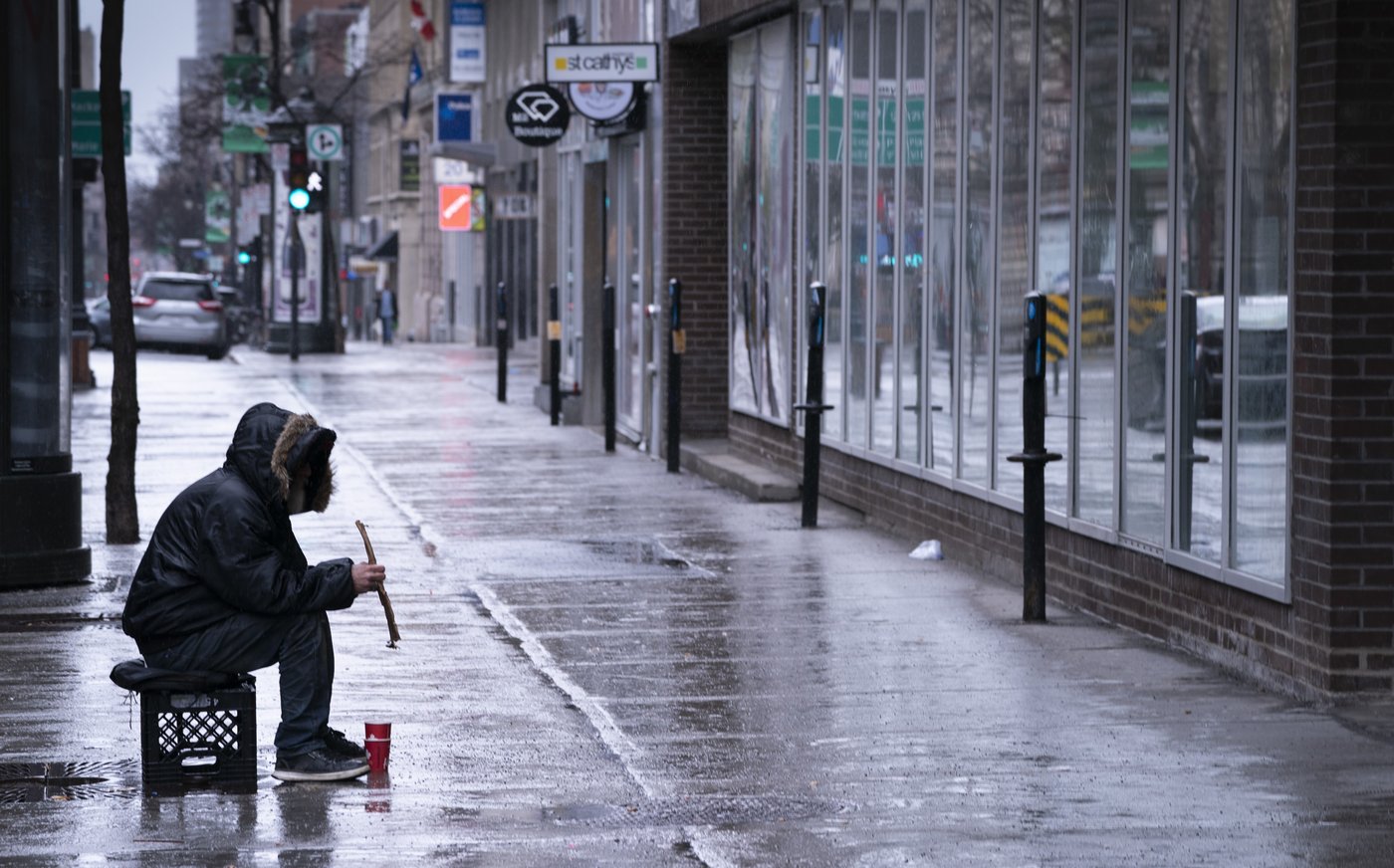 «Un petit répit de la rue»: des commerces solidaires font une différence