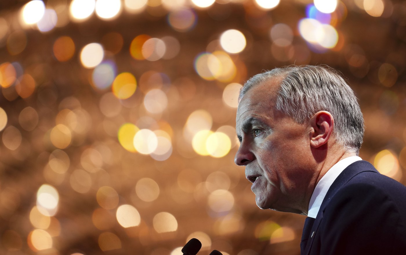 Carney au Qatar pour attirer des investissements, malgré des droits humains bafoués