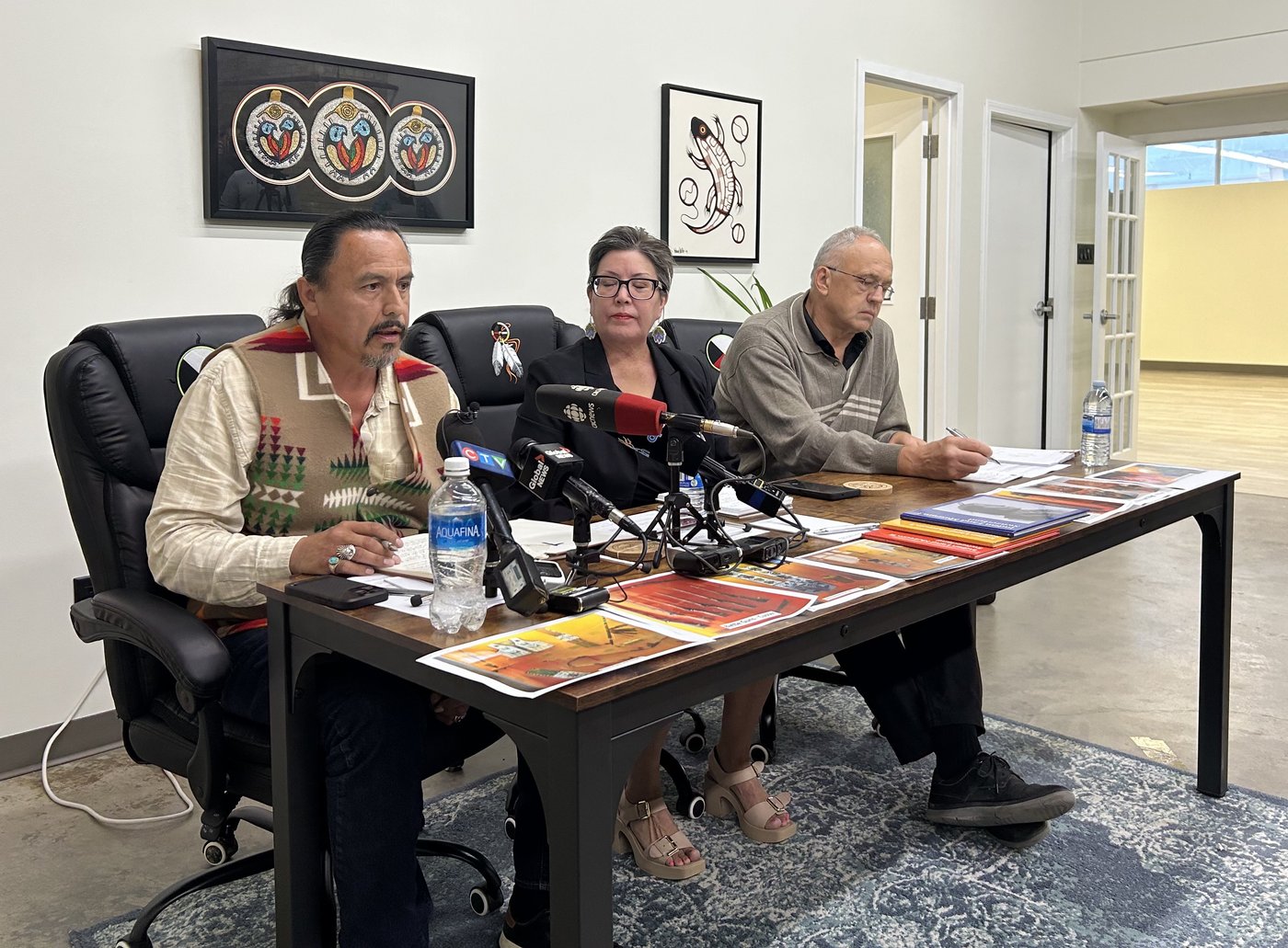 Un groupe autochtone demande de l'aide pour rapatrier des artefacts depuis la Suisse