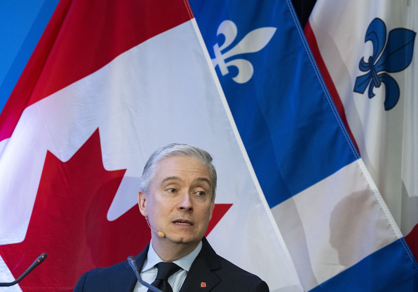 Ottawa veut revoir le modèle d'exploitation de ses aéroports