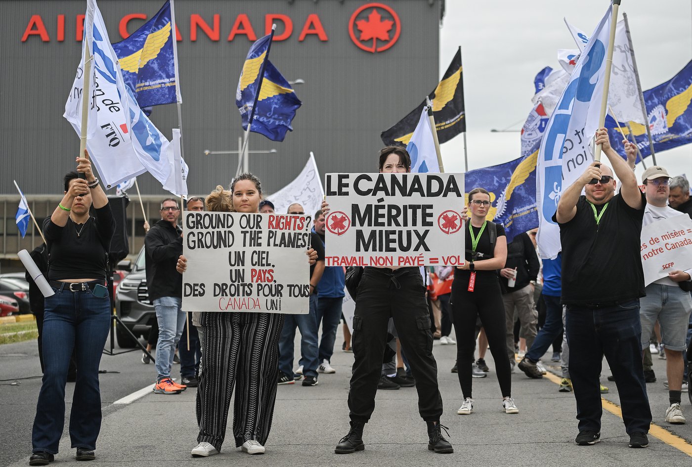 Le conflit de travail empêche toujours les passagers d'Air Canada de décoller