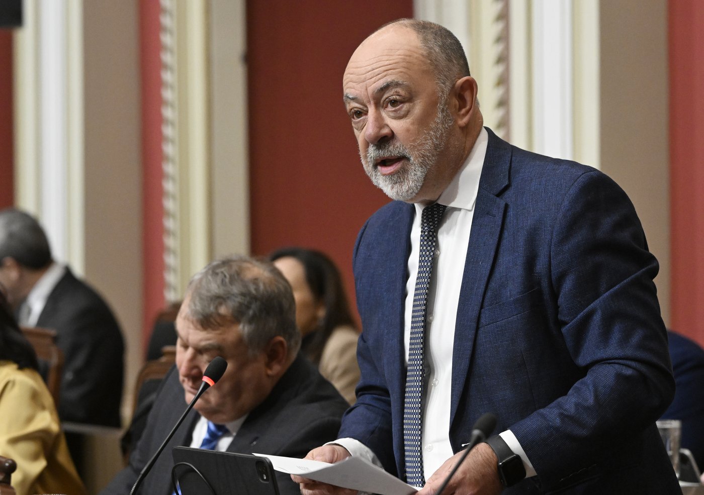 Alerte: le ministre de la Santé, Christian Dubé, annonce sa démission