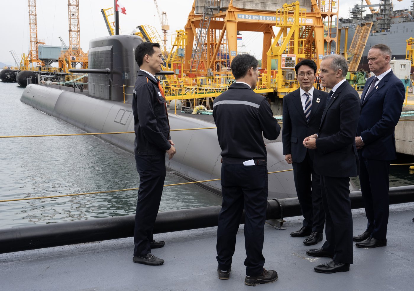 Les constructeurs de sous-marins présentent leurs dernières offres au Canada