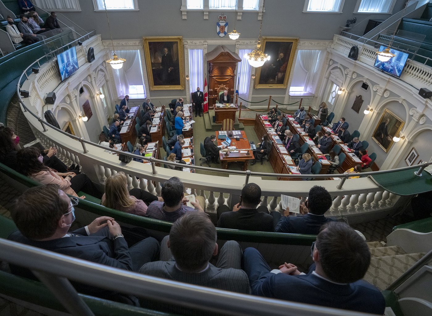 N.-É.: l'Assemblée législative rouvre ses portes, mais avec de nouvelles restrictions