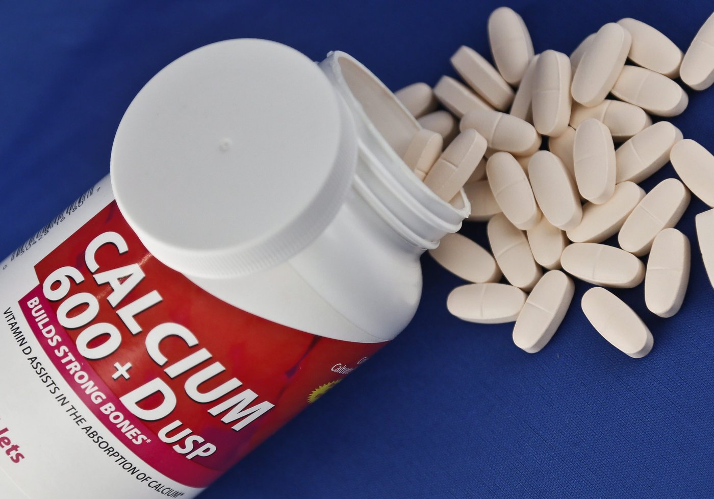 Fractures: les suppléments de calcium et de vitamine D sont potentiellement inutiles