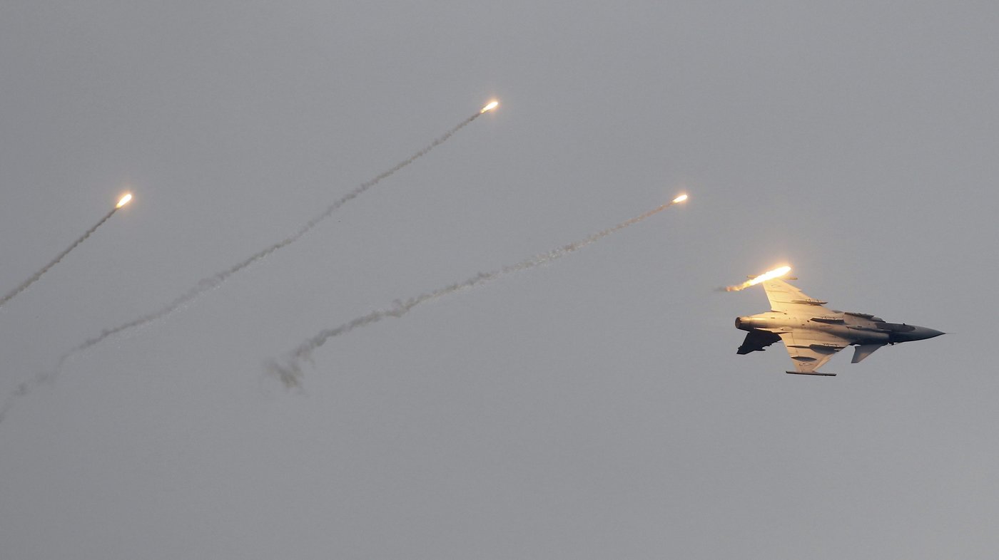 Saab envisage le Canada pour assembler ses avions de combat destinés à l'Ukraine