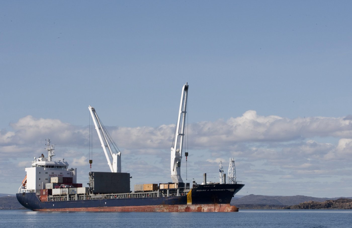 Des navires canadiens bloqués dans le golfe Persique en raison de la guerre en Iran