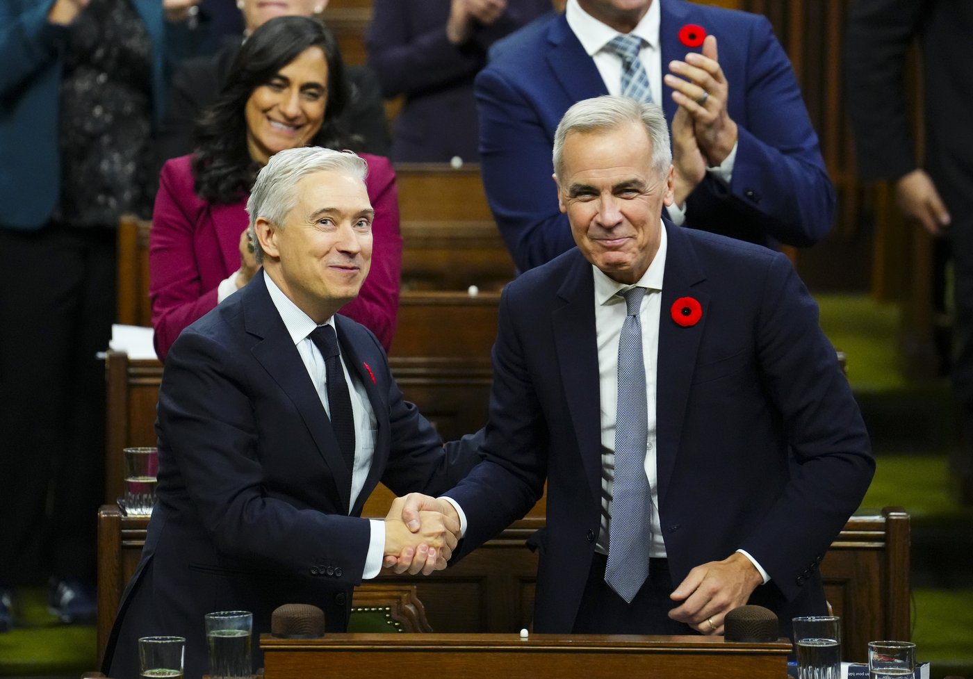 Des organisations et des syndicats réagissent au budget fédéral