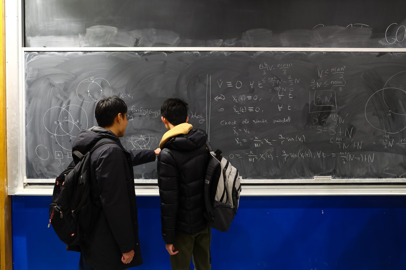 Des élèves testent leurs compétences en mathématiques à la compétition Putnam