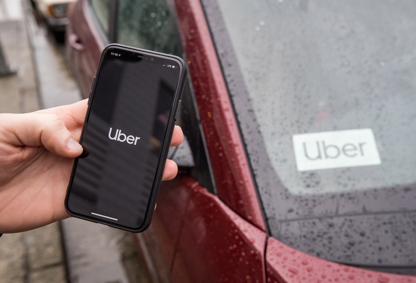 Une action collective est autorisée contre Uber concernant les frais d'annulation