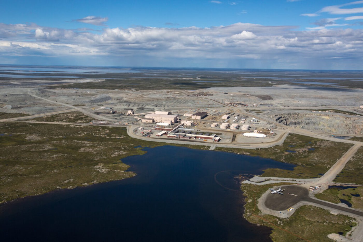 Une mine de diamants obtient un prêt de 115 M$ pour aider face aux droits de douane