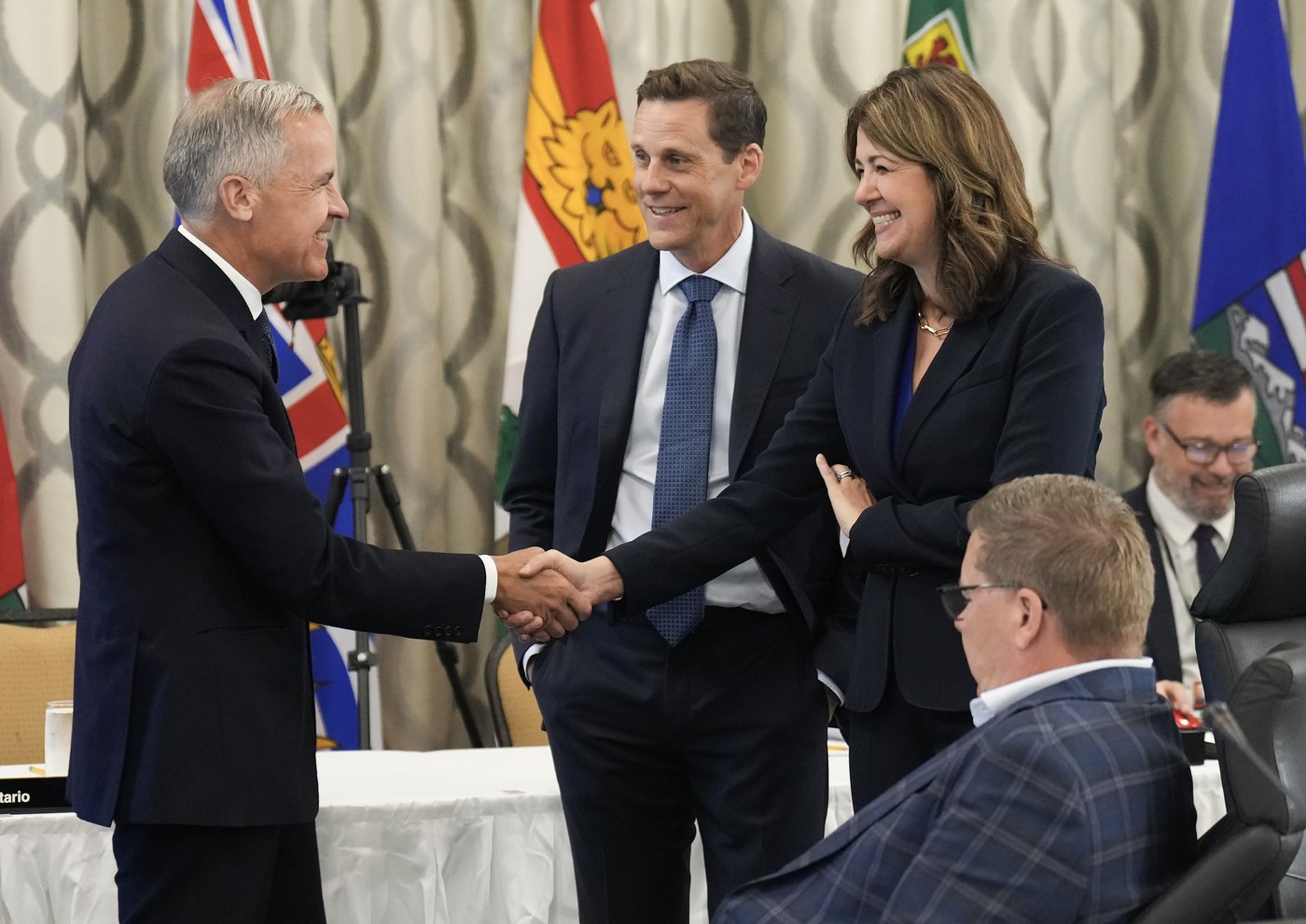 Mark Carney dévoilera l'accord conclu avec l'Alberta concernant un éventuel oléoduc