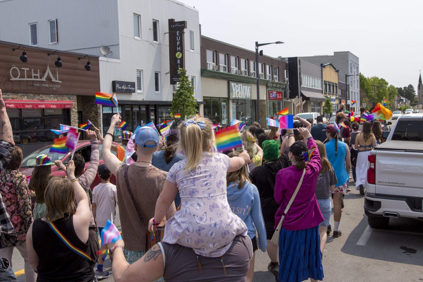 Festivals des Fiertés: briser l'isolement des personnes 2ELGBTQI+ en milieu rural