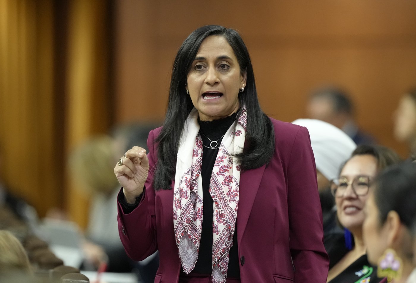Le Canada impose des sanctions supplémentaires envers sept personnes en Iran