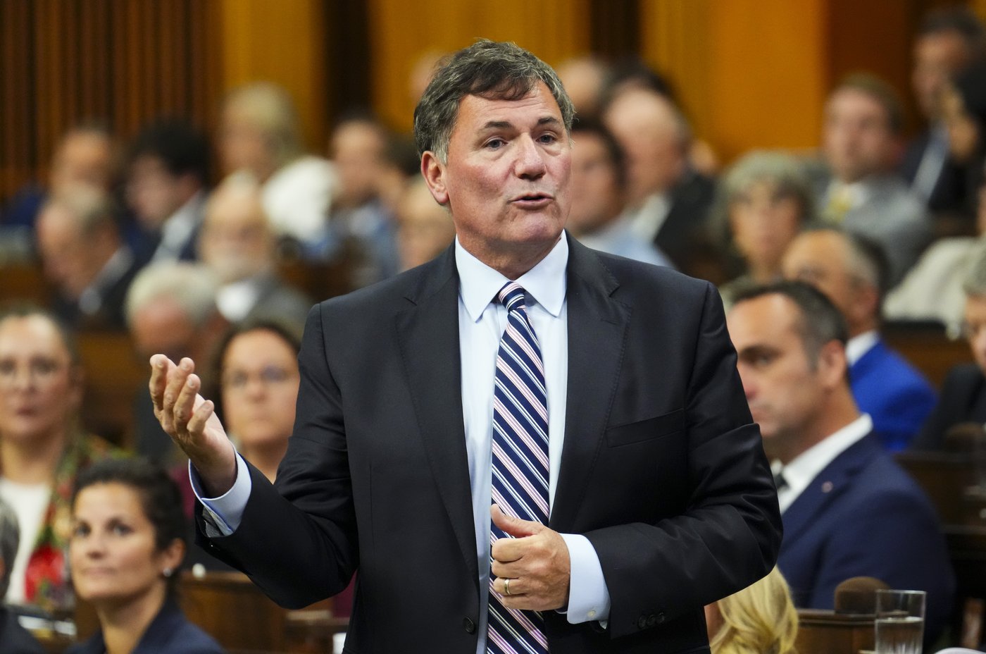 Ottawa n'a pas défini l'«intérêt national» dans la loi sur les grands projets