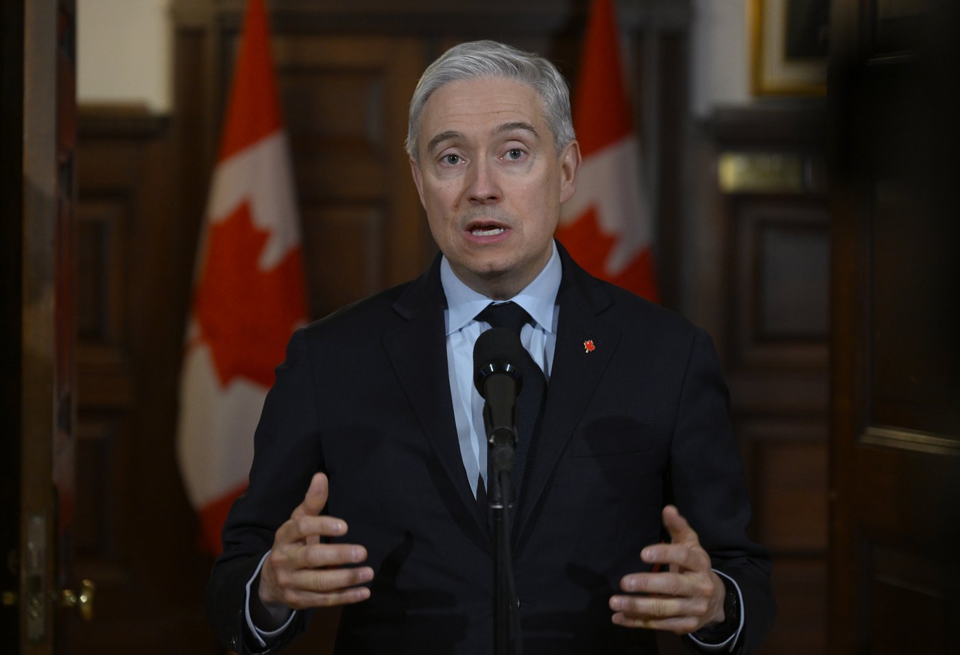 Propos de Trump: Ottawa rappelle les sacrifices des soldats canadiens en Afghanistan