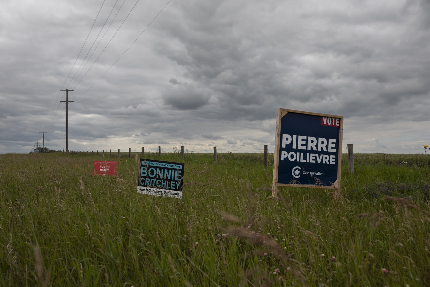 Les électeurs de Battle River—Crowfoot, en Alberta, sont appelés aux urnes lundi