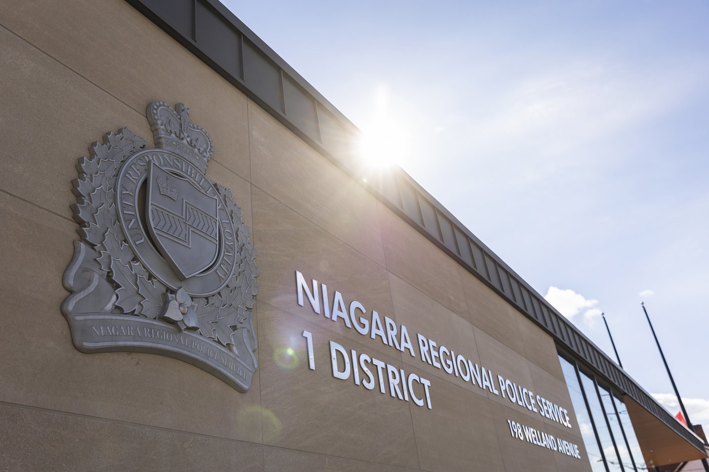 Huit adolescents arrêtés pour des vols de voiture liés au crime organisé en Ontario