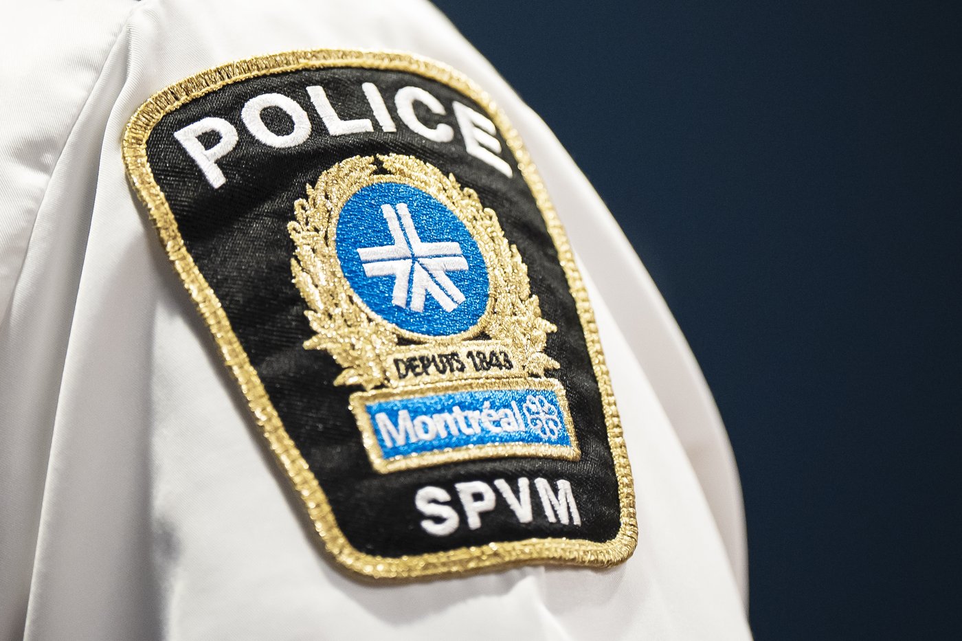Alerte: un policier blessé dans une intervention pour un tireur dans Côte-des-Neiges