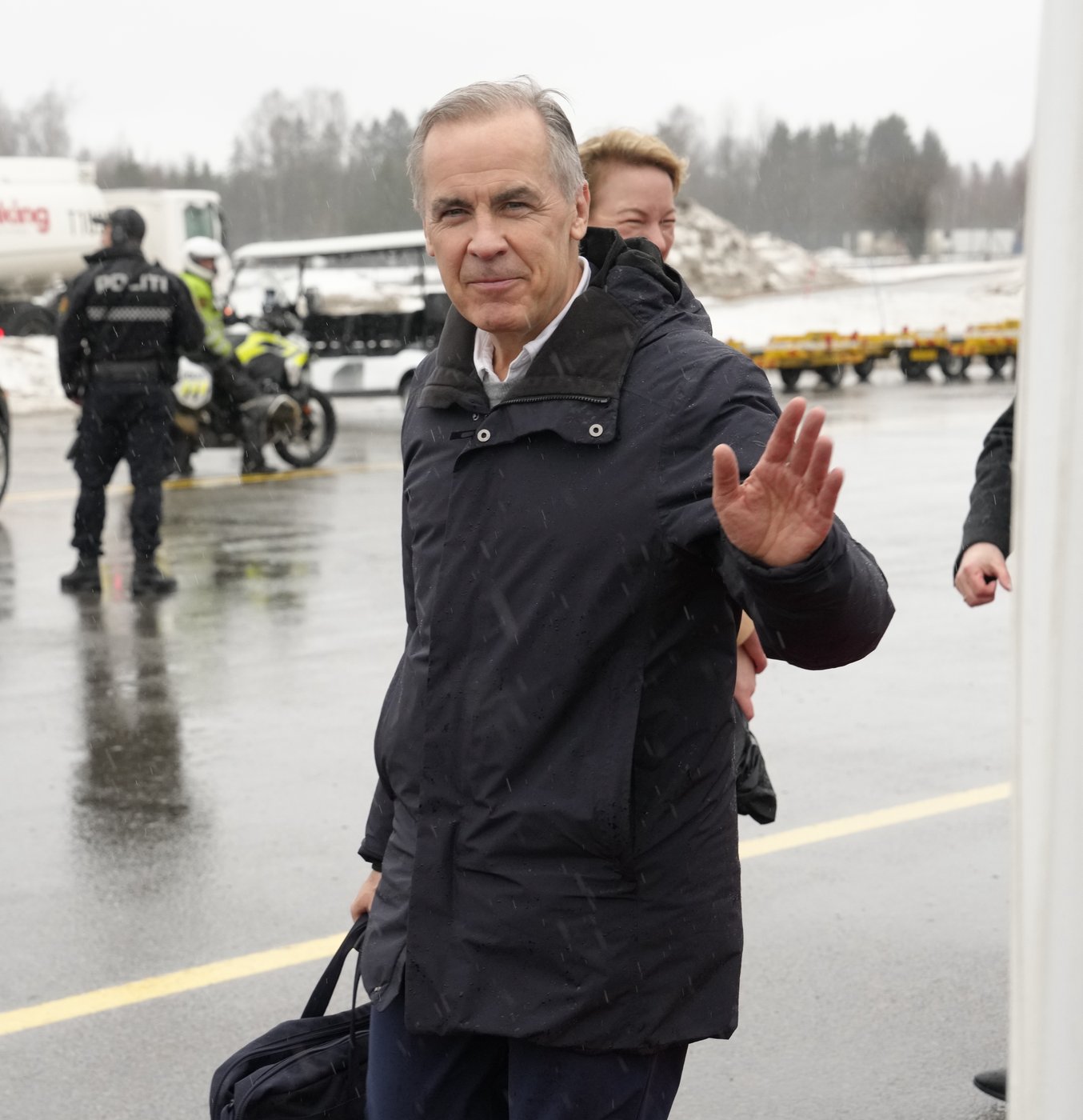 Alerte: Mark Carney annonce le maintien des sanctions contre la Russie