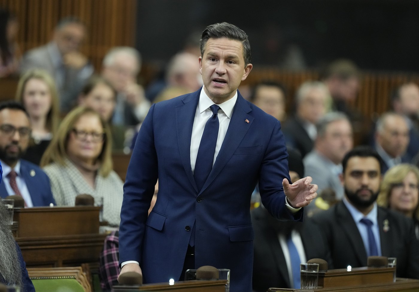 Pierre Poilievre accuse la GRC d'avoir dissimulé des scandales de Trudeau