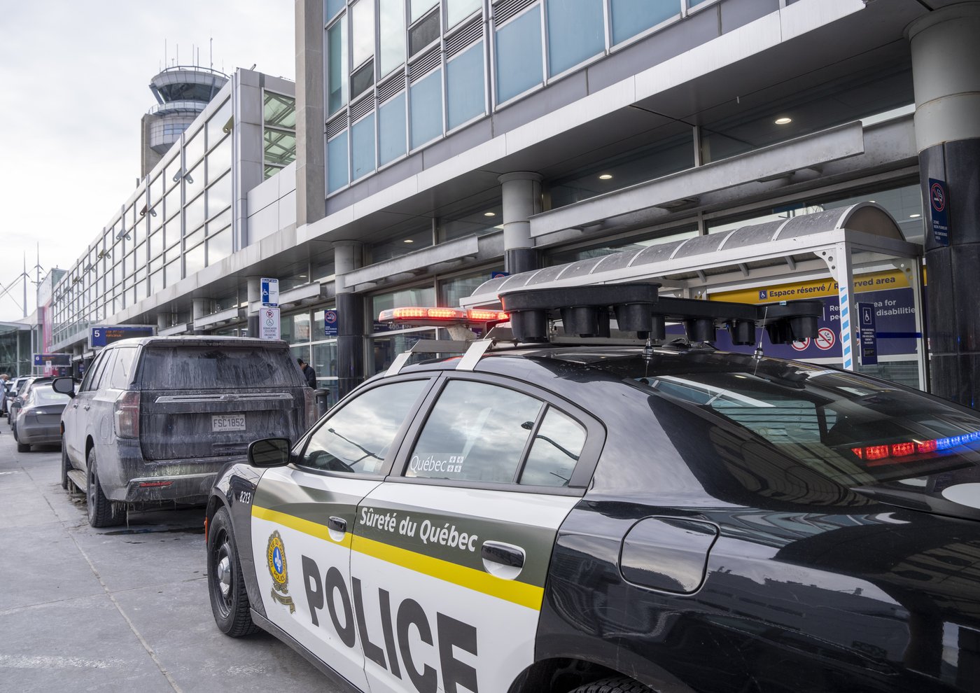 Un homme est arrêté à la suite d'un incident à l'aéroport de Montréal