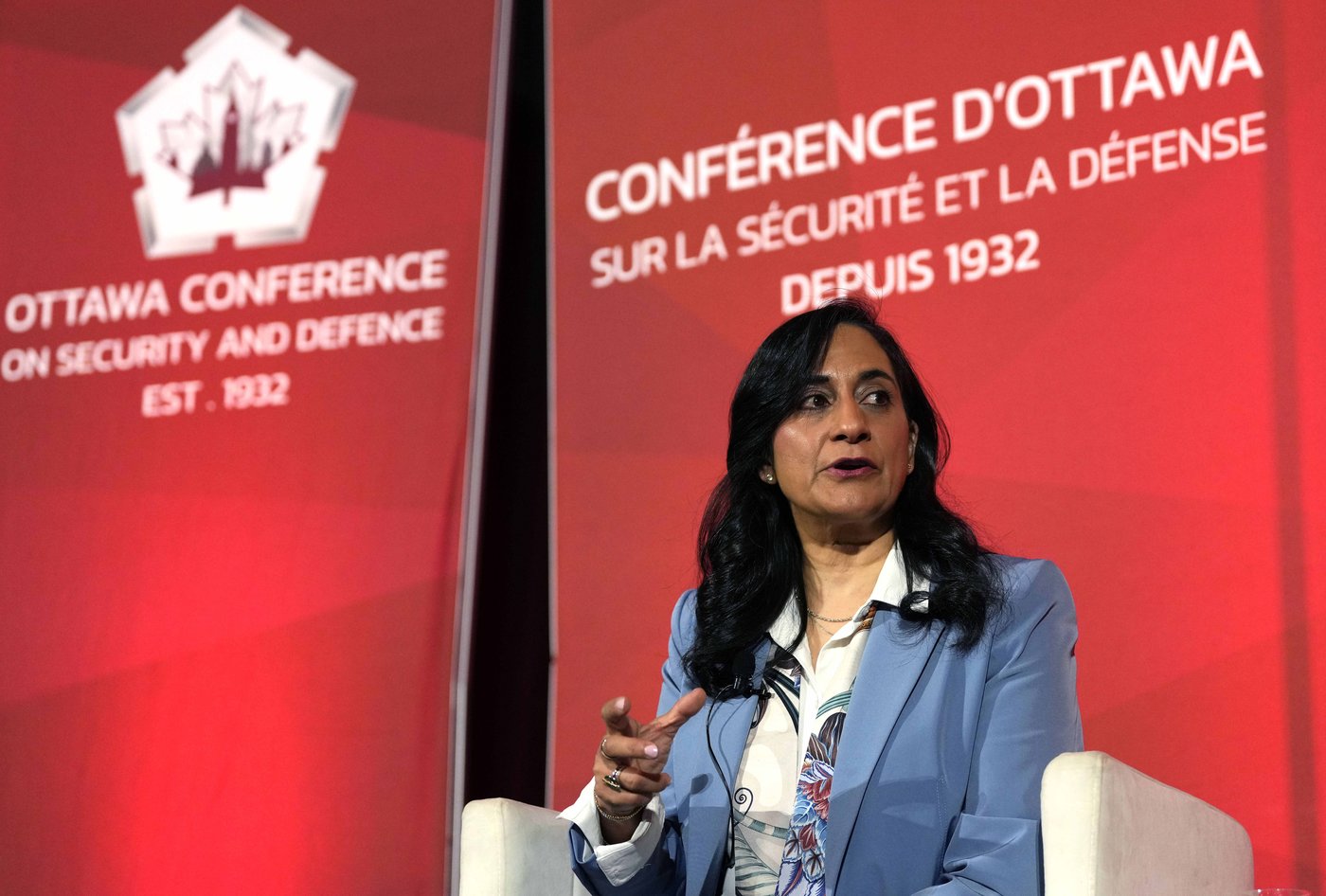 Anita Anand affirme que l'OTAN doit concentrer ses efforts sur le Nord