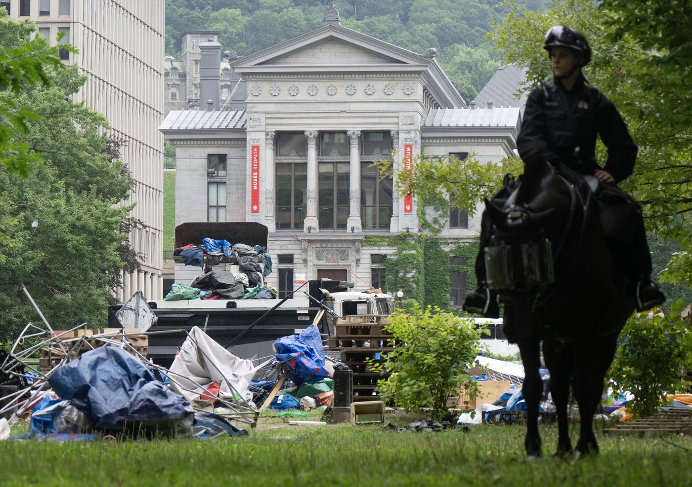 Les militants caquistes veulent mater certains manifestants